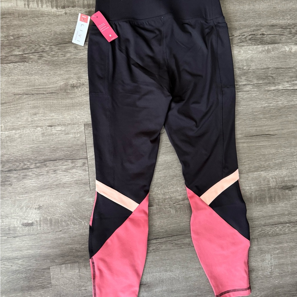 Livi Active Black and Pink Dynamic Leggings#35 - Picture 4 of 6